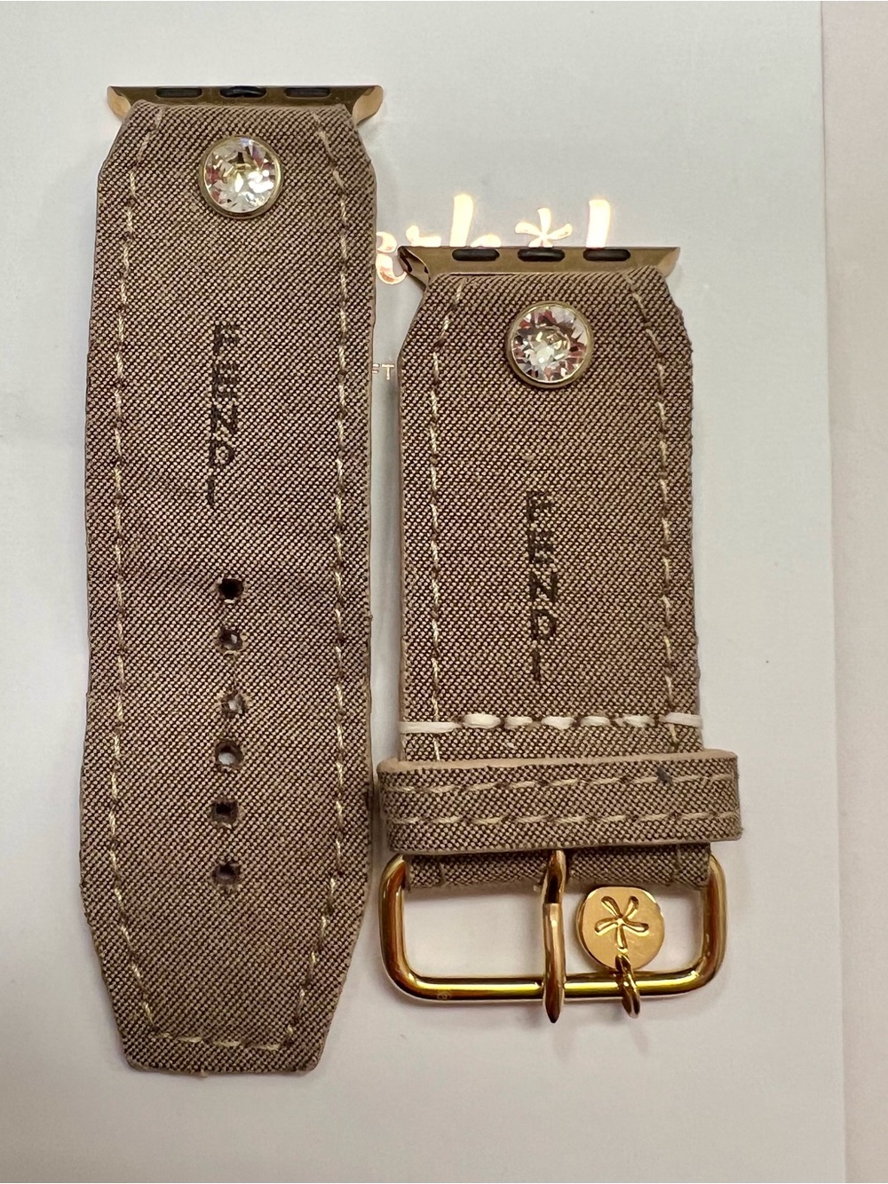 Spark*l band for Apple Watch
Small apple adapters